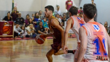 Zorros cayó ante Deportivo Roca. Fotos: Patricio Rodríguez. 