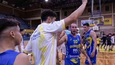 Progreso festejó un esperado y necesario triunfo en el Gigante de la calle Maipú. 