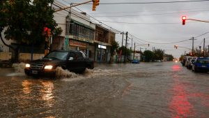 Alerta naranja por tormentas intensas en Río Negro y Neuquén