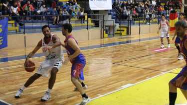 La experiencia de Mario Sepúlveda fue clave para Español. (Foto: archivo, Juan Thomes)