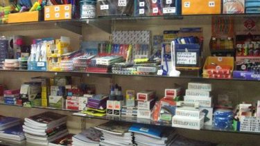 El sujeto se acercaría a los negocios con una credencial falsa. Foto archivo