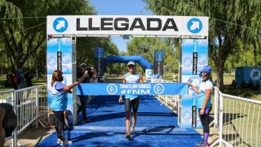 Francisco Moisés fue el último ganador del Triatlón Cross de la Manzana. Foto: Juan Thomes