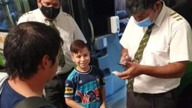 Junior llegó ayer al mediodía a Lomas de Zamora, donde está parando junto a su familia. Foto gentileza