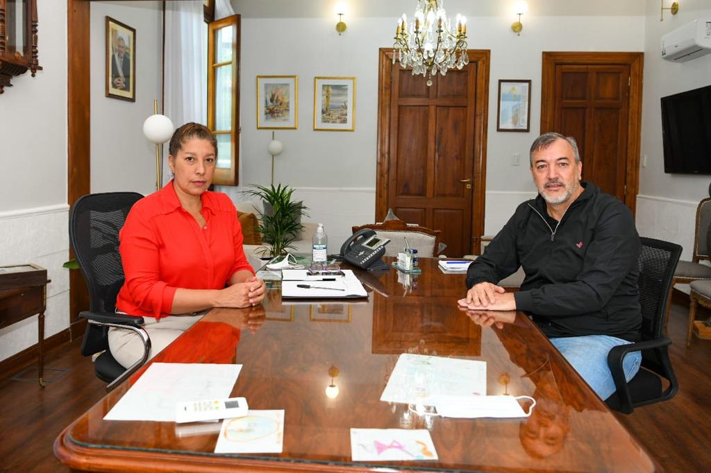 La gobernadora Carreras se reunió a principios de febrero con Aguiar. 
