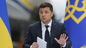 Ucrania estudia la posibilidad de romper relaciones diplomáticas con Rusia