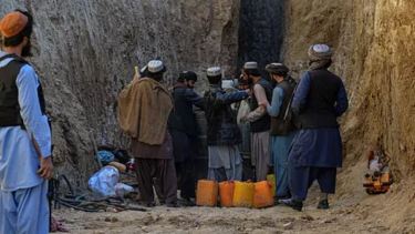 El niño había caído a un profundo pozo en el pueblo de Shokak, en la provincia de Zabul.