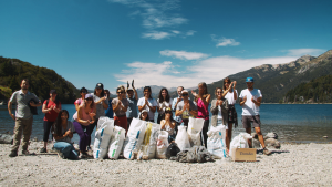 Convocan a una jornada de limpieza en la playa del centro de Bariloche