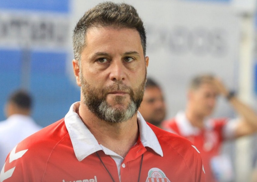 Rodolfo De Paoli volvió a asumir con entrenador de Barracas Central. Gentileza.