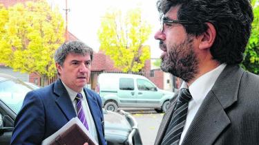 Gustavo Herrera (derecha) fiscal jefe de Cipolletti intervino por el Ministerio Público Fiscal. 