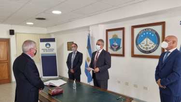 En un salón casi desértico, Moya asumió la presidencia del TSJ. (Gentileza)