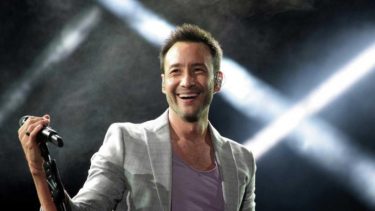 Luciano Pereyra antecderá el show de Tini, este domingo, en la Fiesta de la Confluencia.