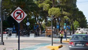 Desde hoy rigen nuevas normas para circular en la avenida Argentina de Neuquén   
