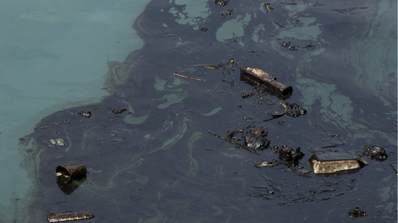 El derrame de petróleo llegó al río Coca, uno de los principales de la Amazonia.