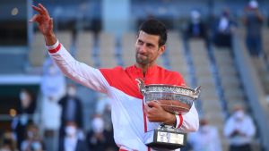 Djokovic podrá defender el título en Roland Garros