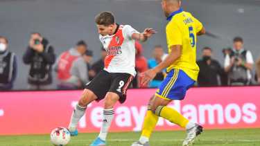 Julián Álvarez tuvo las más claras de River n el primer tiempo del Superclásico. Foto: Alfredo Luna-Télam
