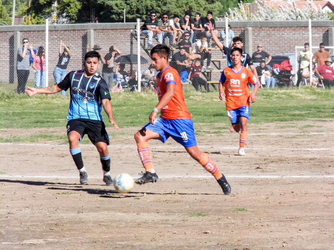 Pillmatún y Roca empataron 0 a 0 en Cipolletti. (Foto: Instagram Deportivo Roca)
