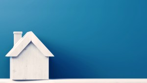 El revalúo que pide el FMI, complica al mercado