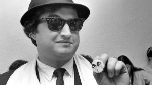 John Belushi, el humorista excesivo que se rió de todos… incluida la muerte