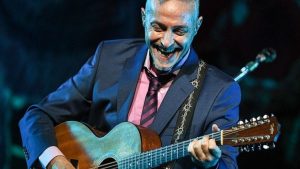 Pedro Aznar trae a la región su «Flor y Raíz»