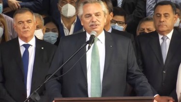 Fernández encabezó un acto en Tucumán. 