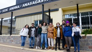 Cómo es la carrera de Medicina más nueva de Argentina que se dicta en Bariloche