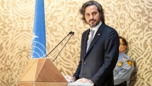 El gobierno evacuó la embajada argentina en Kiev