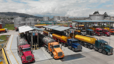 Las empresas comercializadoras y los refinadores están tratando de cubrir la brecha de suministro en un mercado ya ajustado. (Foto: gentileza)