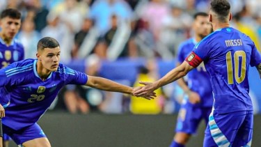 Carboni tuvo una actuación destacada en el amistoso ante Guatemala. 