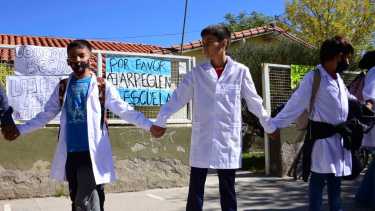 Tras varios reclamos de obras, anunciaron avances para cuatro escuelas de Roca