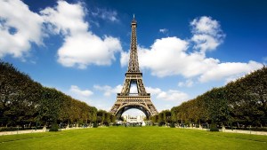 La Torre Eiffel «creció» seis metros: enterate el motivo