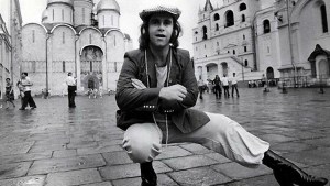 Entrar a la U.R.S.S, salir de Rusia: de Elton John y Metallica a Pink Floyd y las plataformas