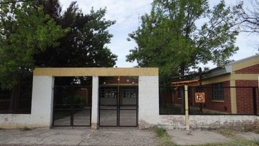 EL Ministerio de Educación aclaró que atendió la situación ocurrida en la Escuela Especial 15 de Huergo.