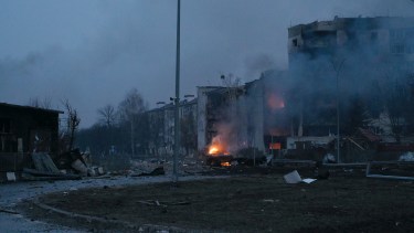 Una explosión sacudió la estación de trenes de Kiev.