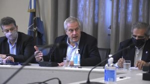 El Gobierno acordó con gremios universitarios un aumento salarial del 41%