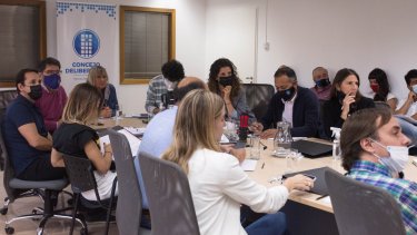 Los concejales escucharon a los equipos técnicos, pero no recibieron el informe. (Foto @ServidioAna).-