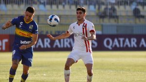 Estudiantes le ganó a Everton en Chile y dio un paso clave en la Copa Libertadores