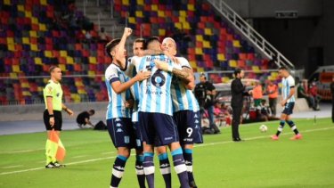 Mauricio Martínez, Enzo Copetti y Benjamín Garré, los responsables del 3 a 1 para la Academia.