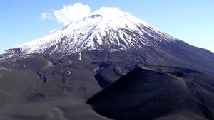 Está en alerta amarillo un volcán de Chile cercano a varias localidades de Neuquén
