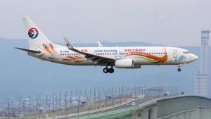 Se estrelló un avión en China con 132 pasajeros
