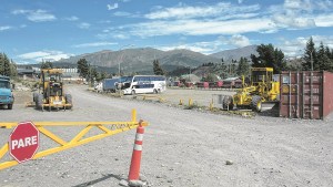 Crece la deuda por alquilar máquinas a OPS en Bariloche