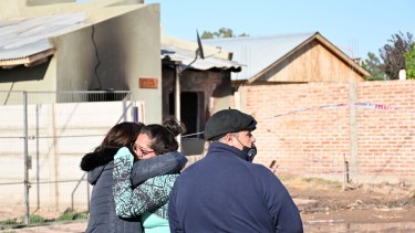 El incendio se registró en una vivienda del Loteo Social 4. Foto: Flor Salto
