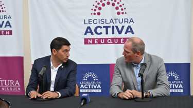 Los presidentes de las Legislaturas de Neuquén y Río Negro impulsan un gesto político a favor de la tarifa Comahue. (Foto Florencia Salto).-