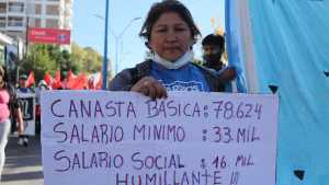 Organizaciones sociales protestaron en Roca contra el FMI y por salarios dignos