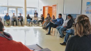 Desde Educación resaltaron que se está trabajando junto a las comunidades educativas que no volvieron a las clases presenciales. (Prensa Gobierno).-