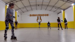 El club Fátima sigue sumando actividades con las clases de rollers para niños y niñas
