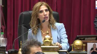 El acuerdo con el FMi se aprobó en el Senado y se convirtió en ley. 