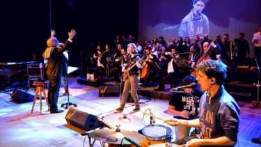 En escena. Los tiempos pandémicos actuales permiten recuperar un espectáculo para más de cincuenta músicos.