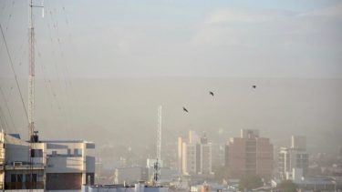 El alerta amarilla por vientos fuertes cubre a toda la provincia de Neuquén y buena parte de Río Negro. (Foto archivo Matías Subat).-