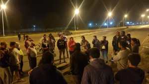 Vecinos de Nueva España decidieron seguir con el corte en la Ruta 7