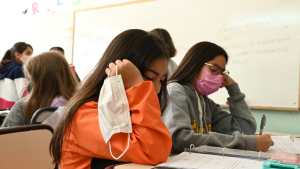 Pocos cambios sin la obligatoriedad del barbijo en las escuelas de Neuquén